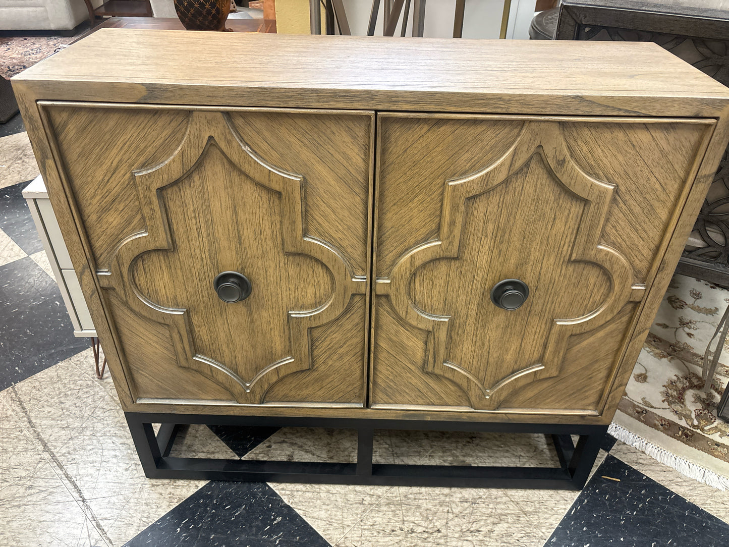 Haverty's 2-Door Cabinet (38x14x34)