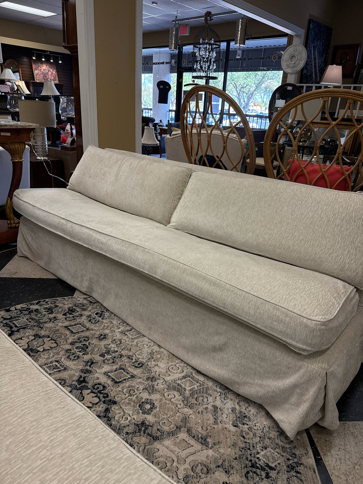 Ivory Skirted Single Bench Sofa by Quatrine