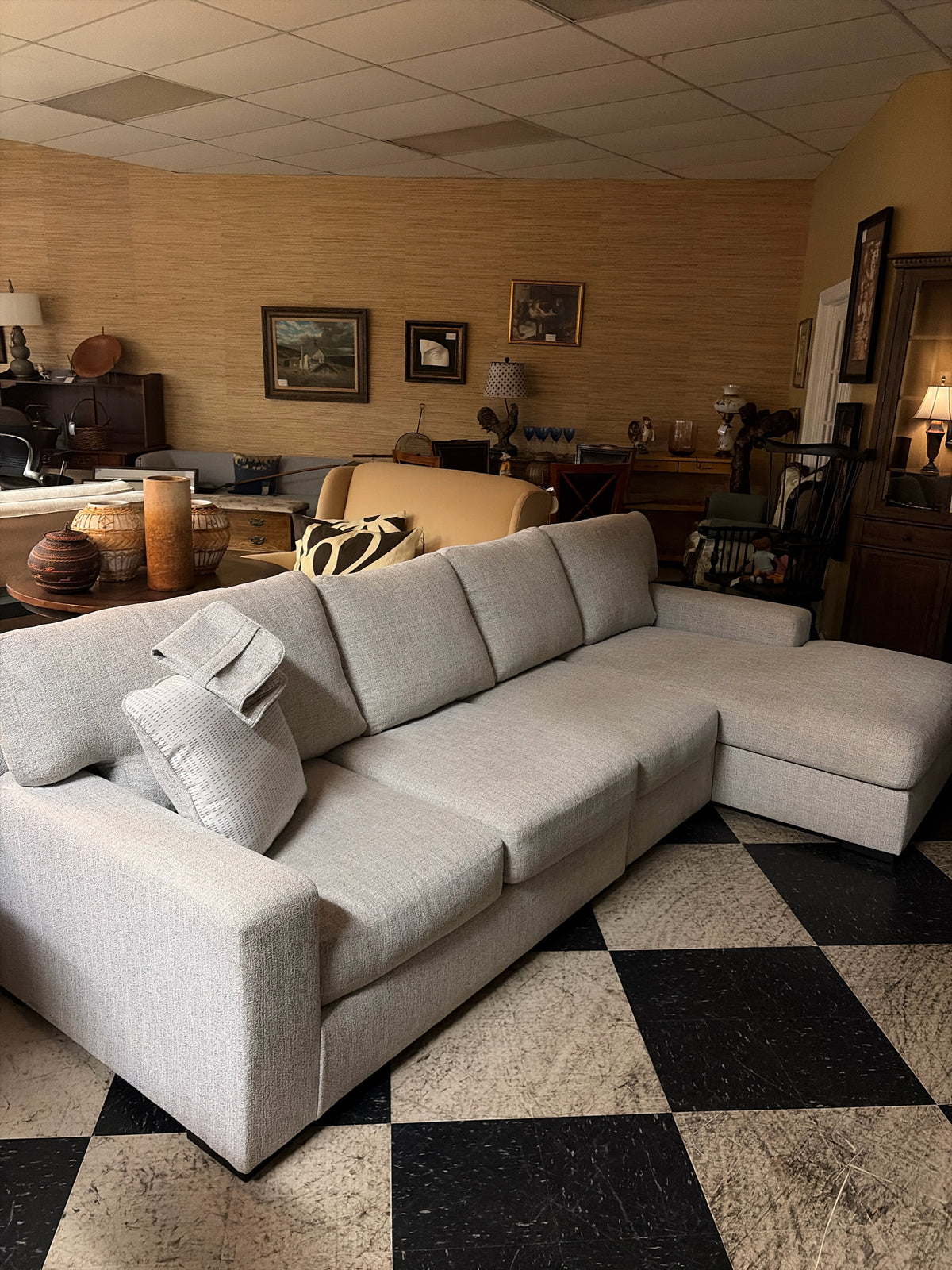 Ashley Furniture 3pc L-Shaped Gray Sectional w/Pillow & Extra Sham