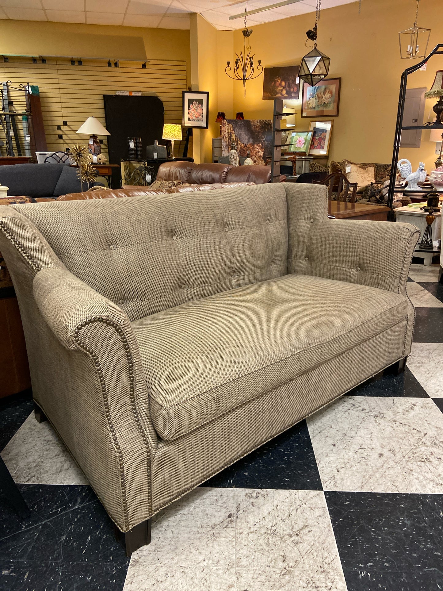 Weekly Love Seat (70"L X 25"D X 18"seat to floor)