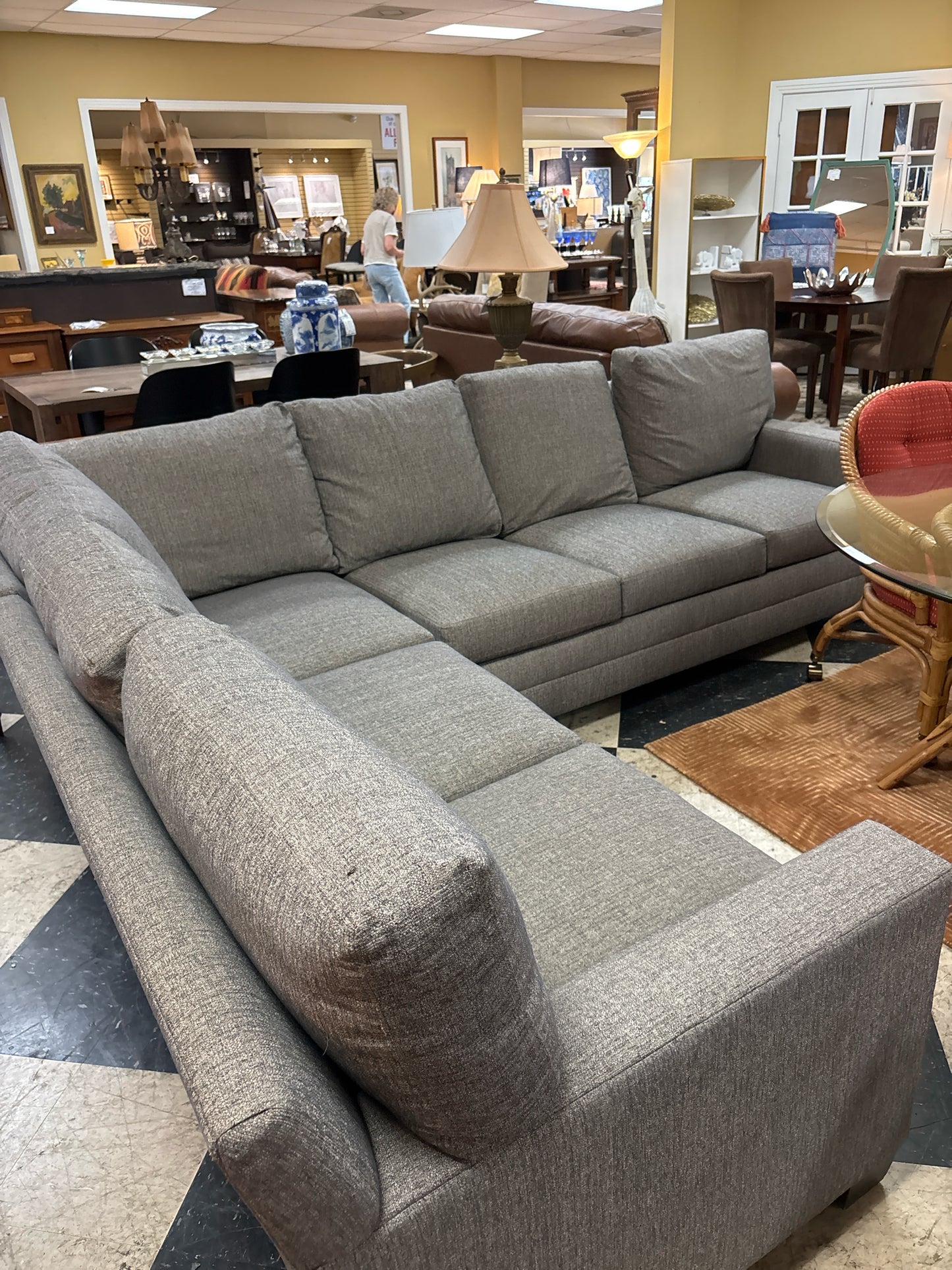 Lexington Gray Sectional Sofa (114x38x31) (91x38x31)