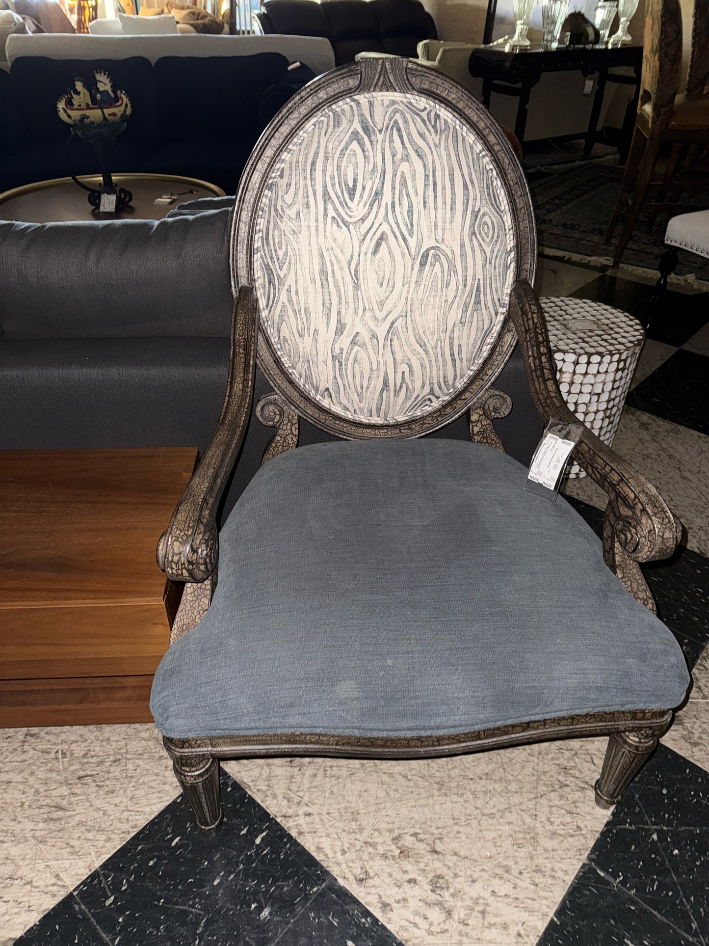Oversized Accent Chair w/Grey Seat/Cream-Grey Design on Seat Back