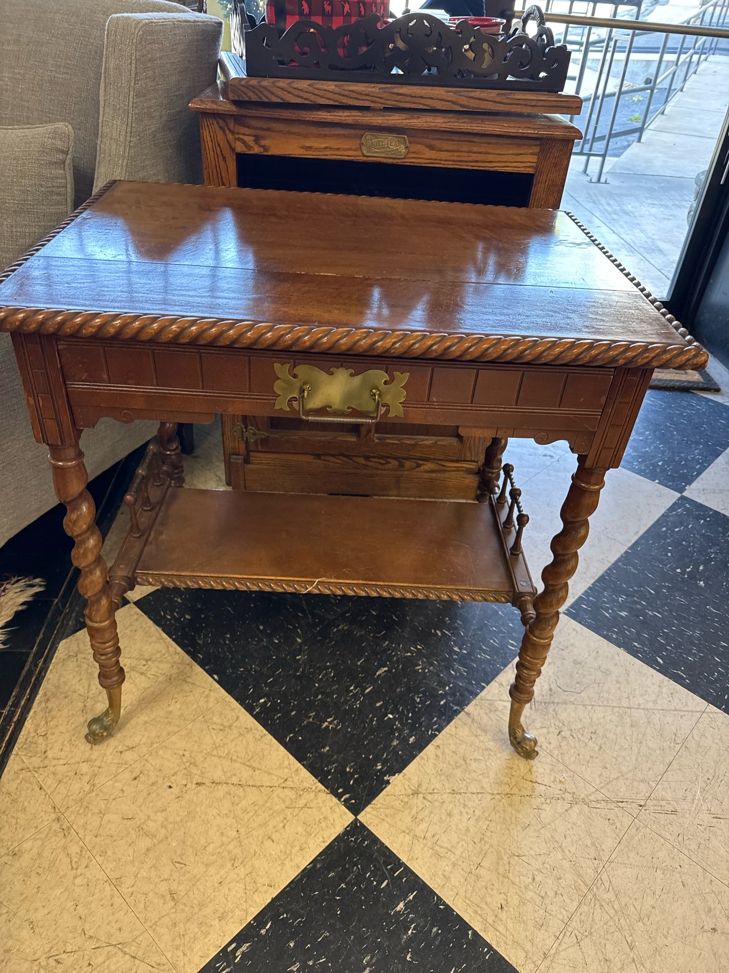 Vintage Side Table w/Brass Feet Accents w/1 Drawer & Lower Shelf