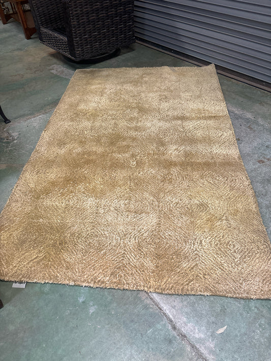 Pier One Gold Rug (57 1/2"x 94")