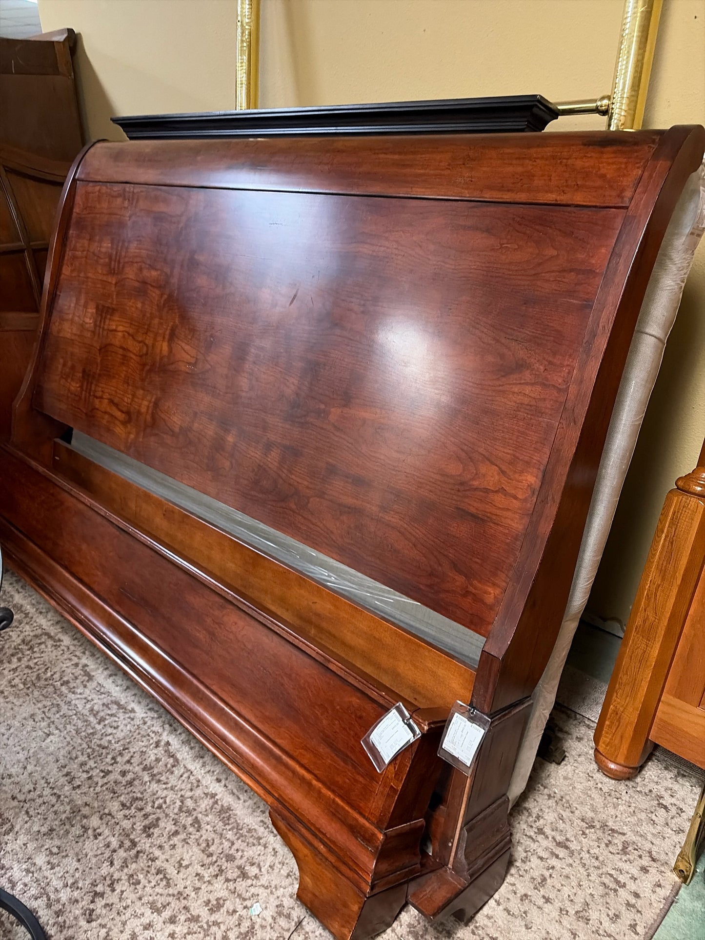 Henredon King Sleigh Bed HB/FB/SR's/HW in plastic bag Attached to SR's