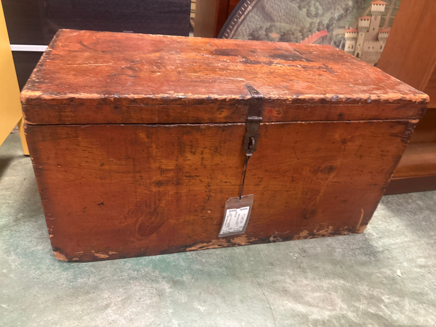 Antique 1900's Pine Quilt Trunk Box 33x17x17