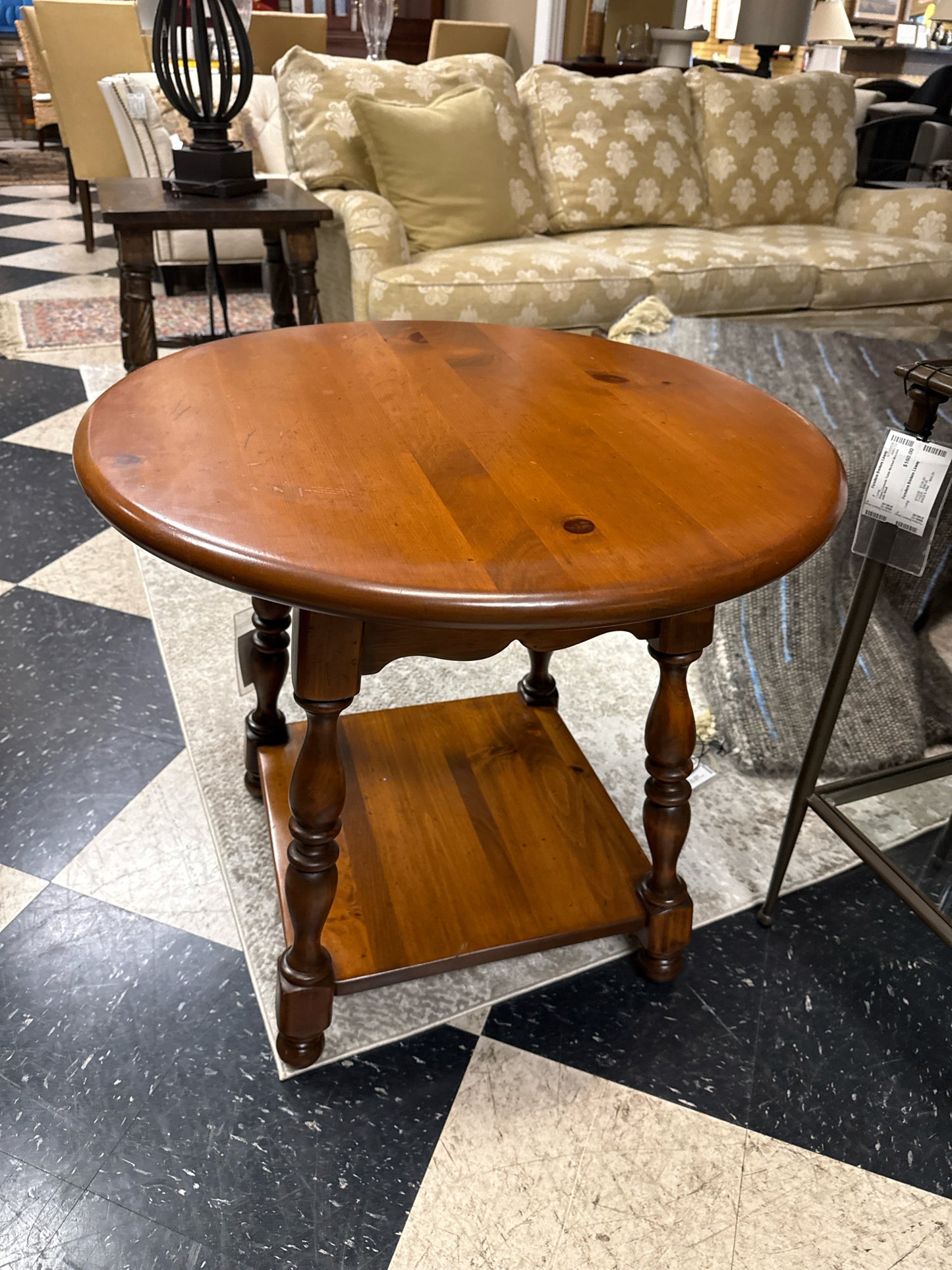 Ethan Allen pine Colonial Style Round Side Table w/ Lower Shelf