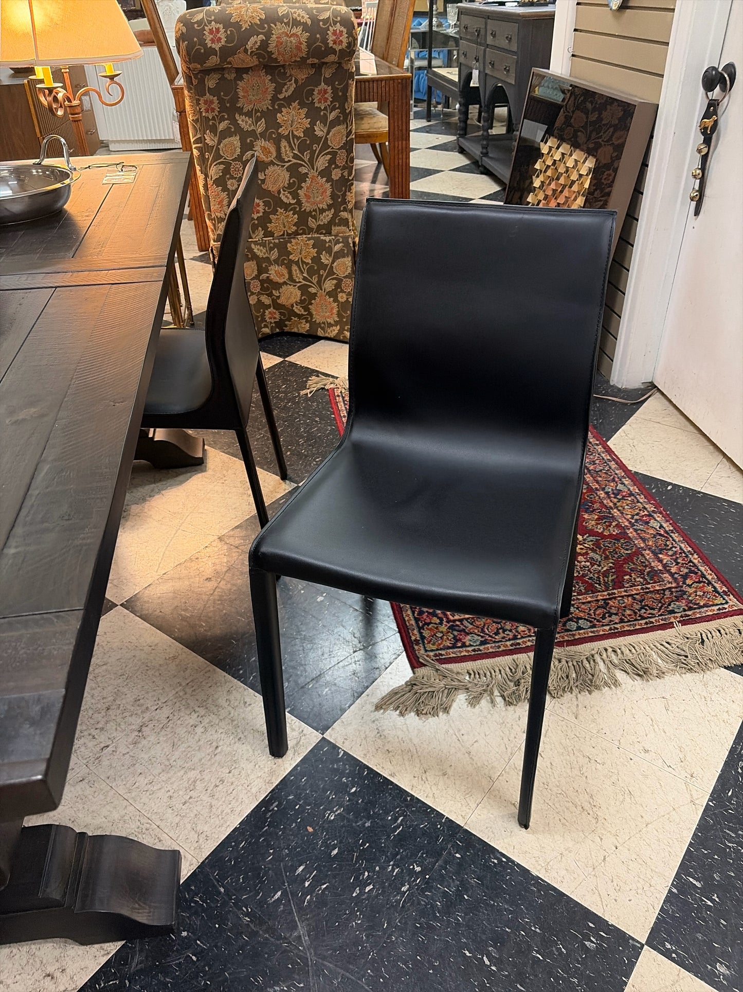 SET of 4 Elite Living Stan Modern Leather Dining Chairs