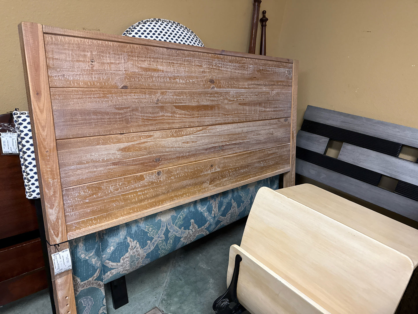 Queen Panel Bed HB/FB/SR's/Slats-HW Attached to Slats