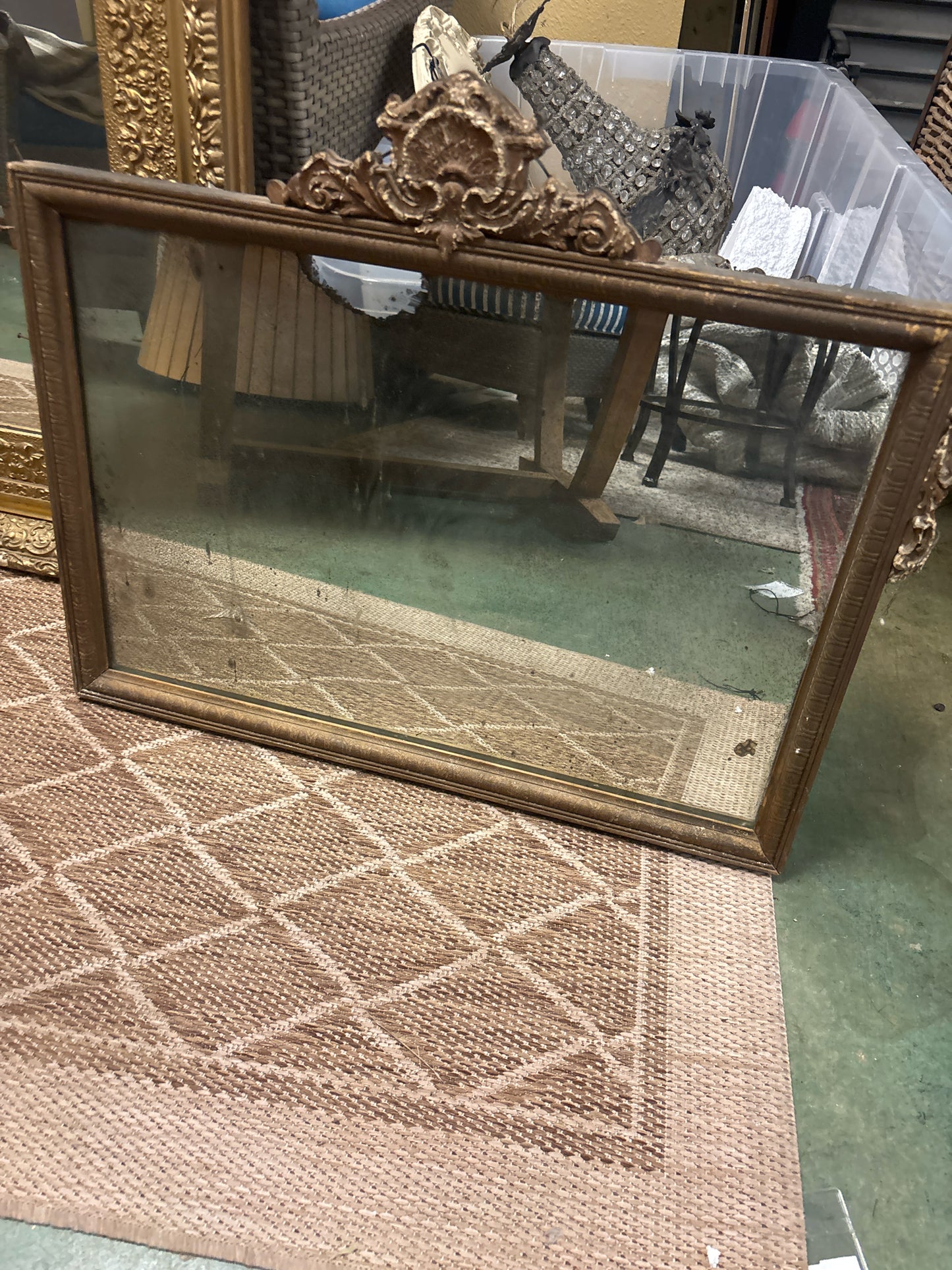 Antique Gold Ribbon Mirror 26x21