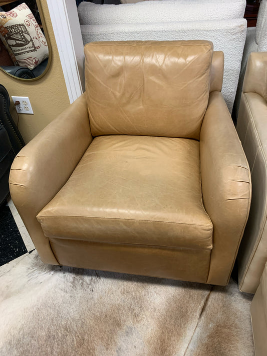 Ethan Allen Tan Leather Club Chair