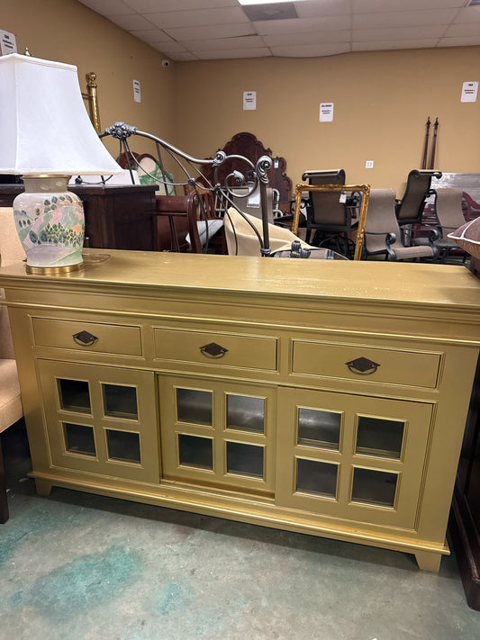 Traditional Wooden Sideboard w/Distressed Gold Finish/3-Drawers/3 Doors