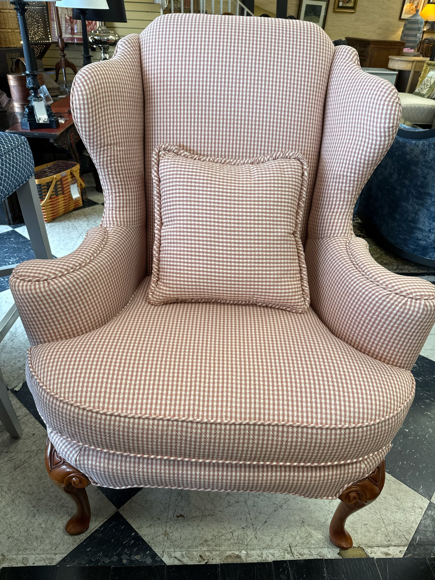 Peach & White Gingham-style Arm Chair w/Matching Pillow w/Wood Carved Legs