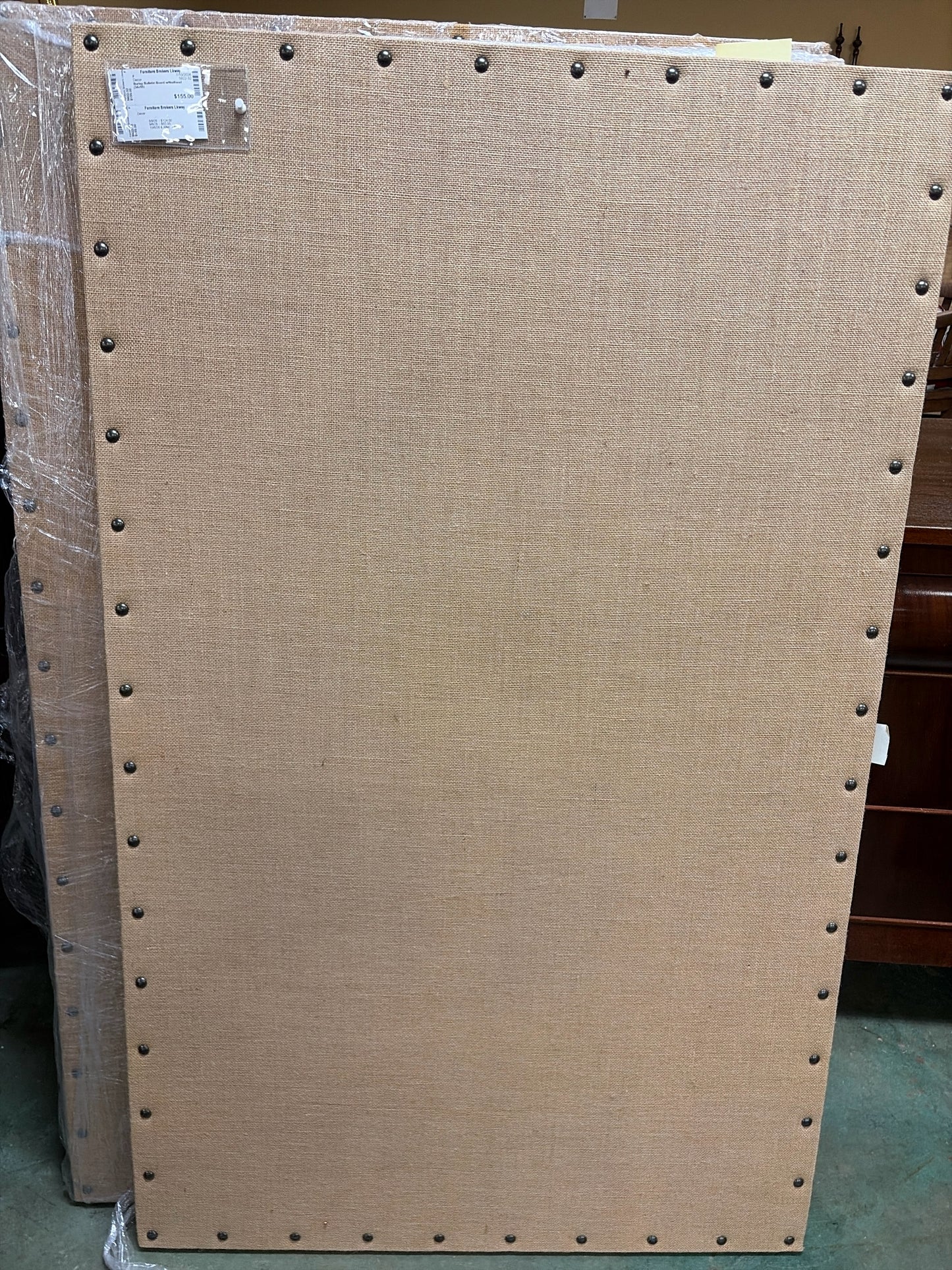 Burlap Bulletin Board w/Nailhead (34x55)