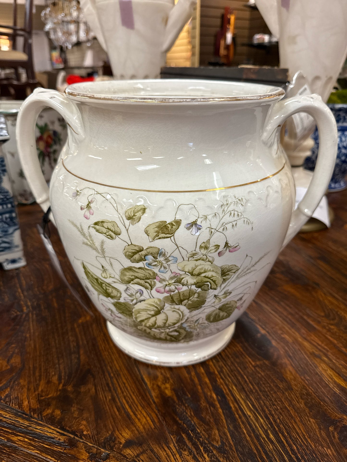 Vintage White w/Lily Pad Design