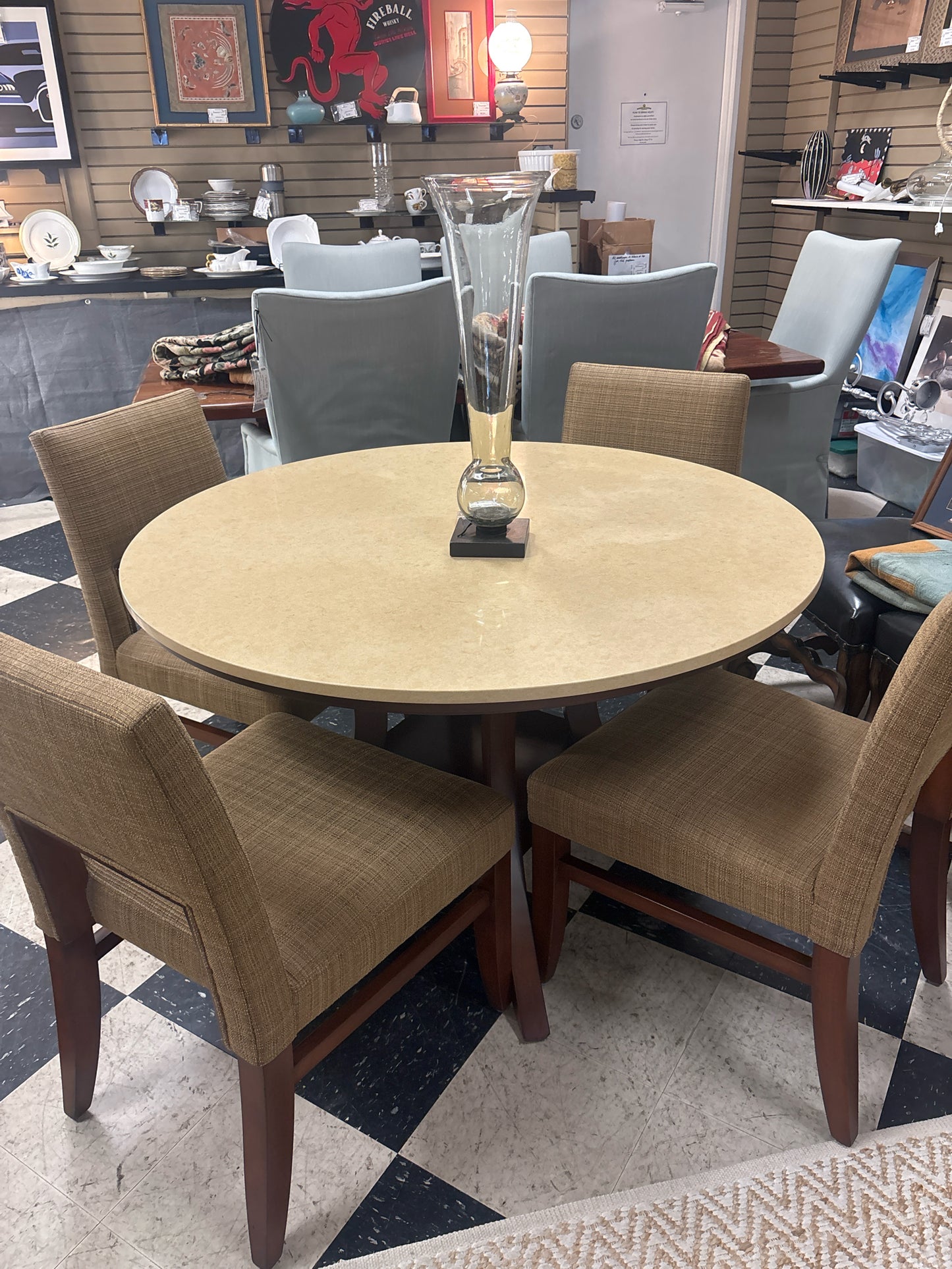 SET - Cesear Stone Round Table w/ 4 Modern Chairs 48"