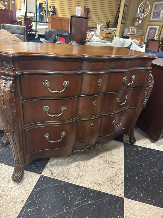 Pulaski Traditional 3-Drawer Chest