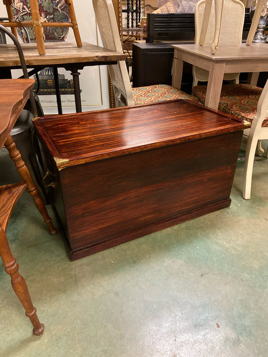 Rosewood Trunk w/ Brass Handles and Corners (Soft Close)