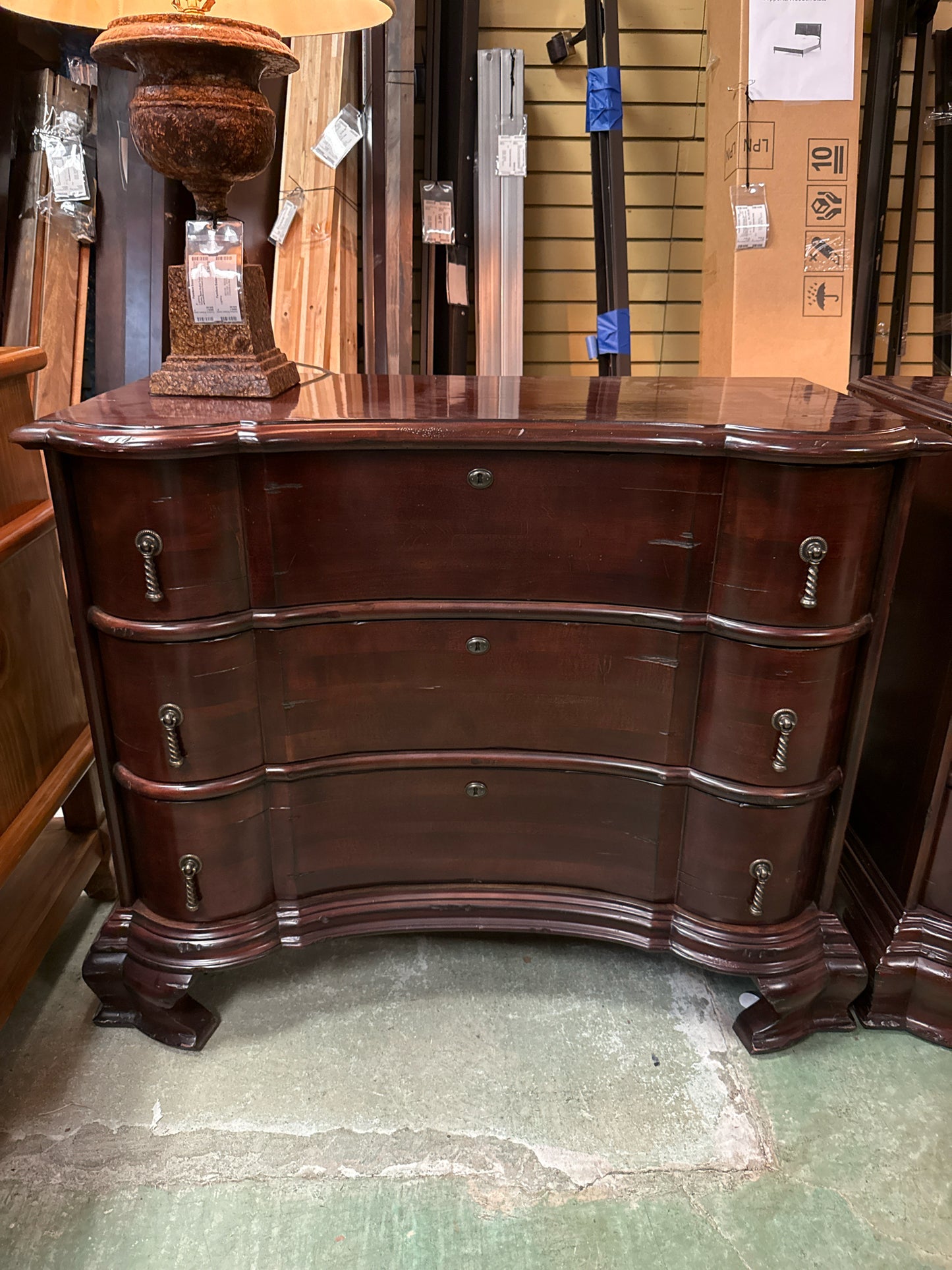 Dark Wood 3-Drawer Dresser