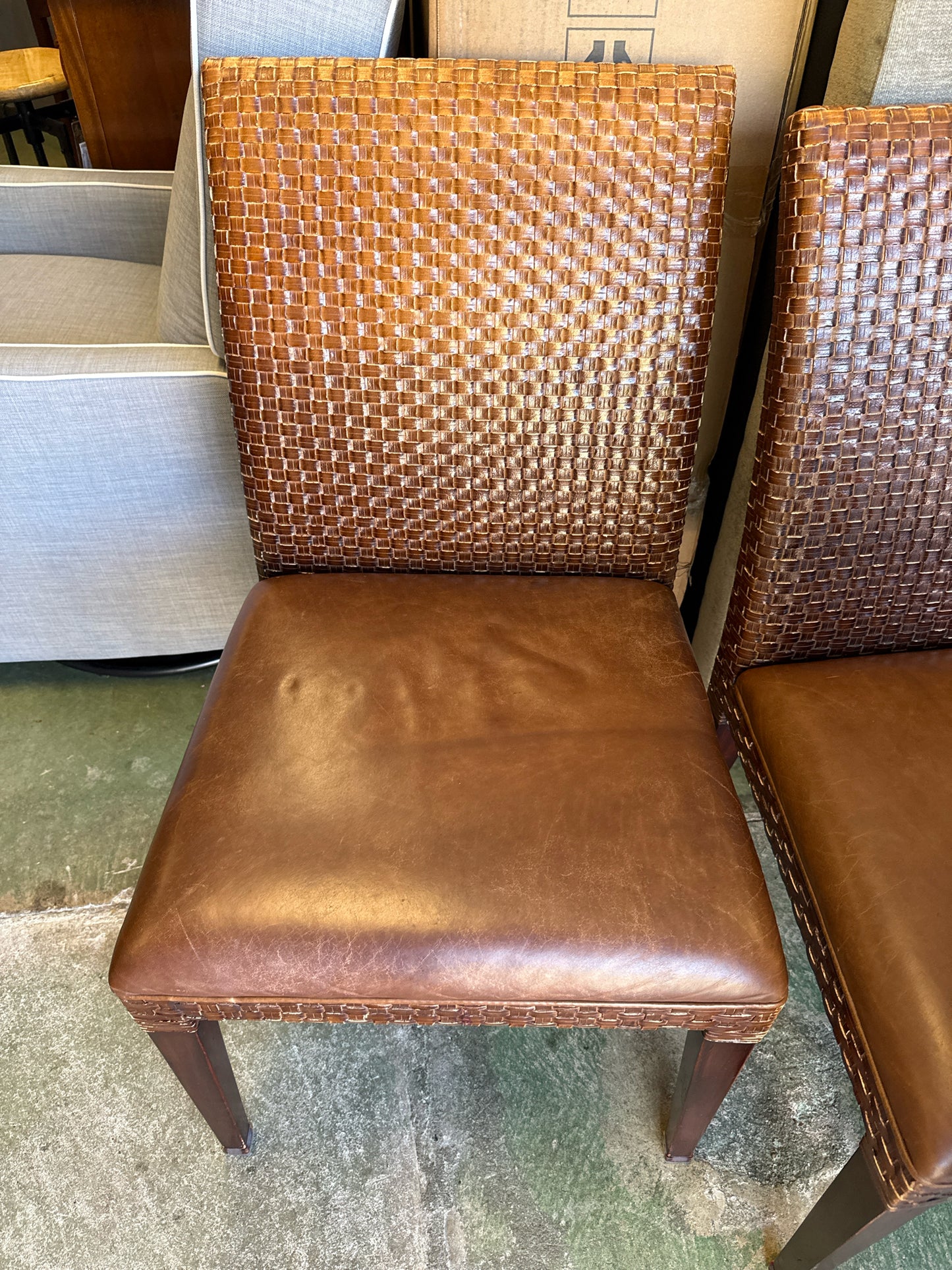 Henredon-Dining Woven Leather Chair Set (4 Armless & 2 w/ Arm)