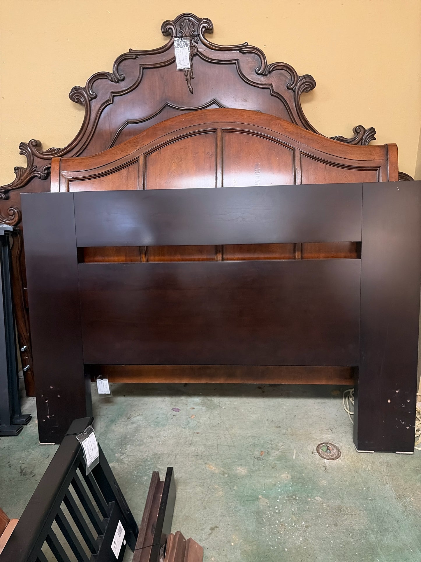 Queen O-Palier Bed (HB/FB/SR)