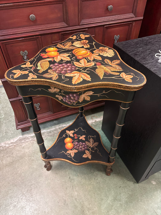 Black Painted Tri-pod Corner Table 18x18x29