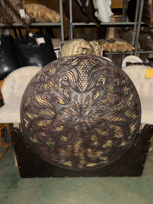 Round Metal Wall Hanging Decor