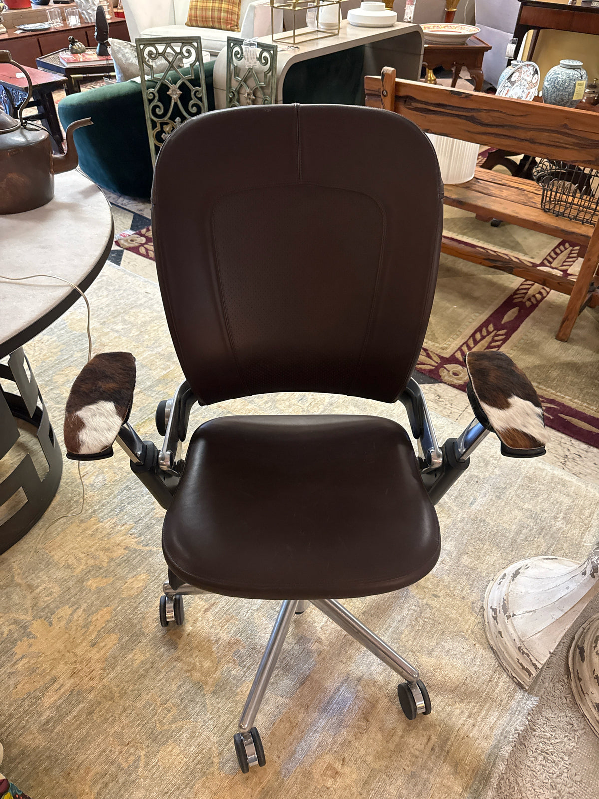 Steelcase Leap V2-Ergonomic Task Chair w/Upholstered "Espresso" Genuine Leather