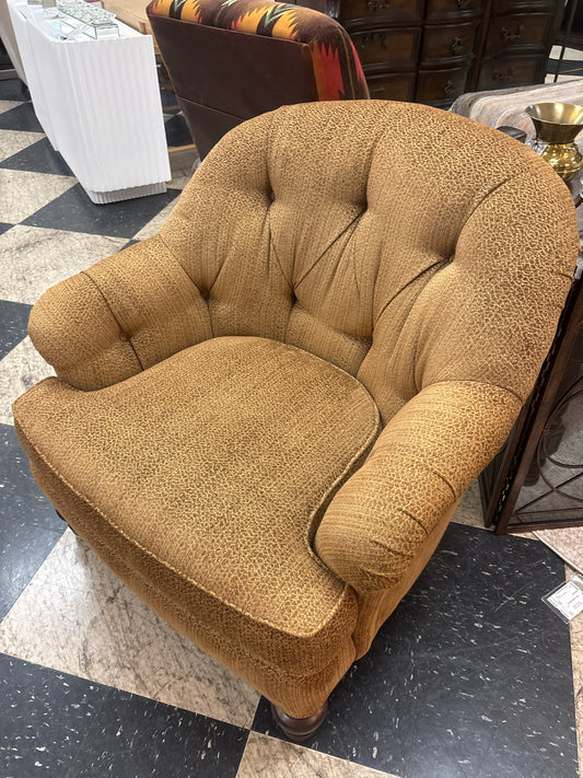 Gold Accent Chair w/ Rounded Back