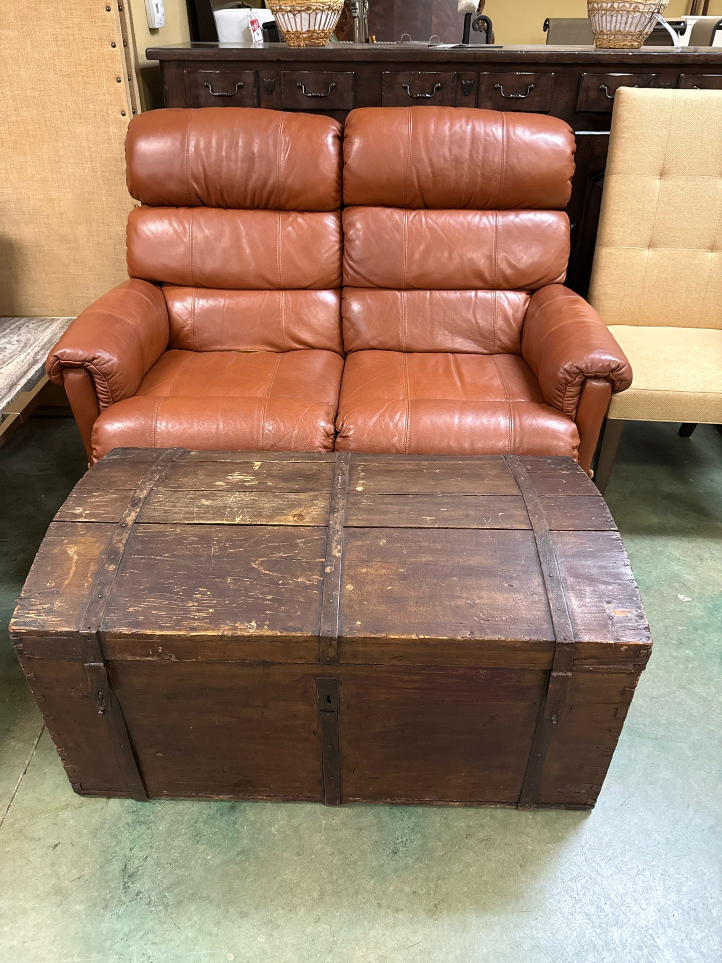 Round Top Antique Wooden Storage Trunk from 1592-Multipurpose