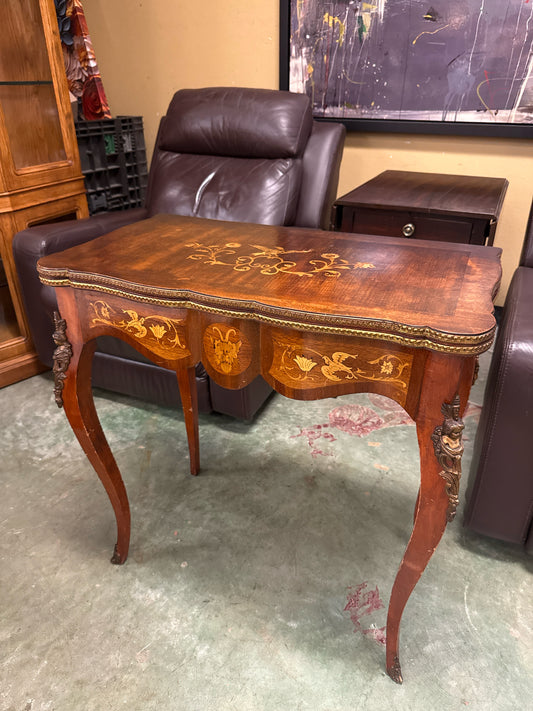 Antique Walnut Louis XV Card Table w/Satin Wood Floral Inlay w/Cabriole Legs