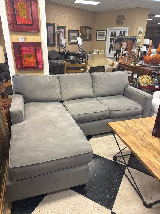 Light Gray 3-Cushion Sectional (2pcs)