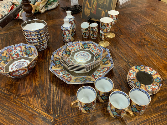 SET (29) - Japanese Tea Service (Pieces Listed on Back)