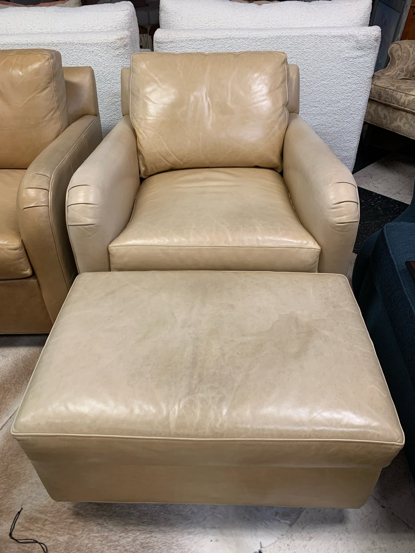 Ethan Allen Blonde Leather Club Chair w/ Ottoman