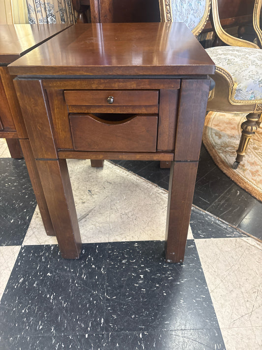 Wooden Side Table w/ Pull Out Shelf & Felt Lined Drawer (24x16x24)