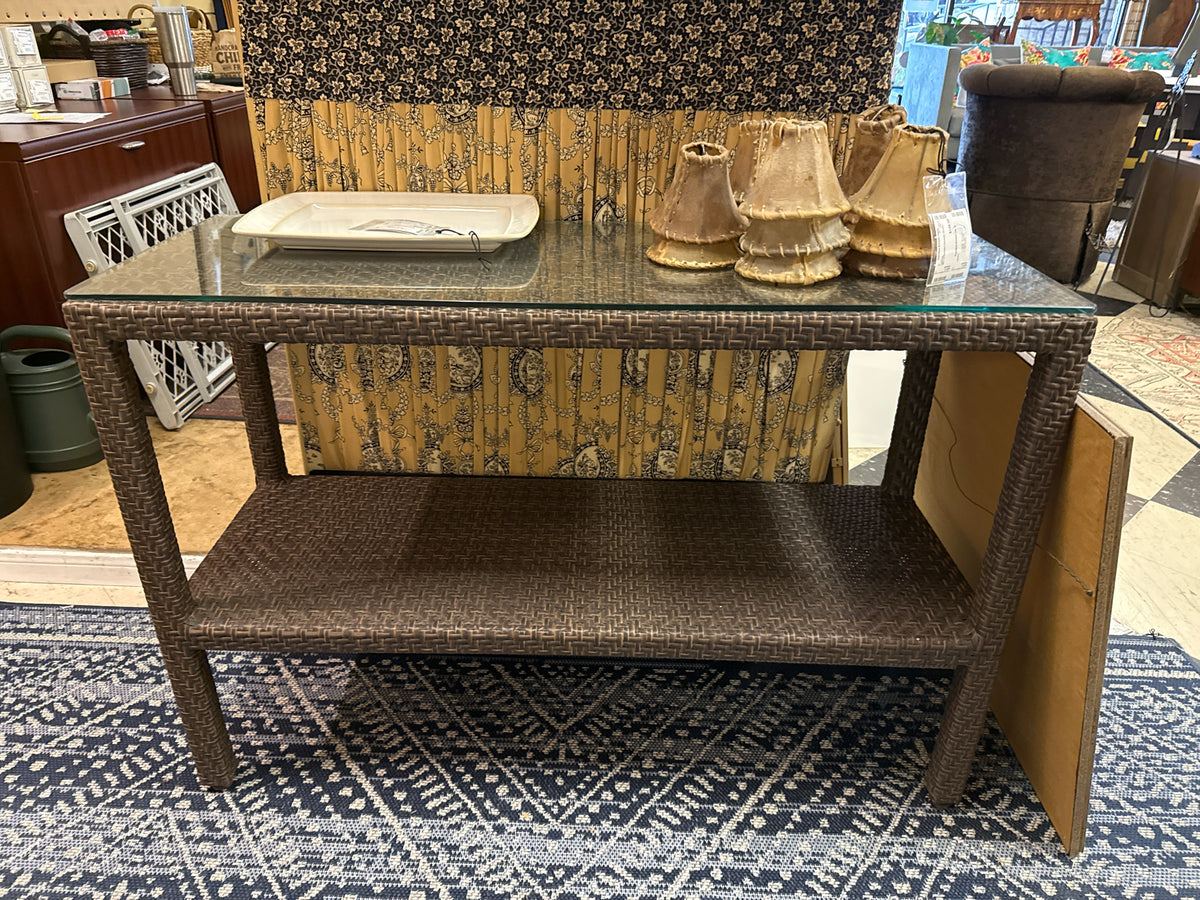 Pelican Reef Atlantis Outdoor Wicker Console w/Glass Top & Shelf