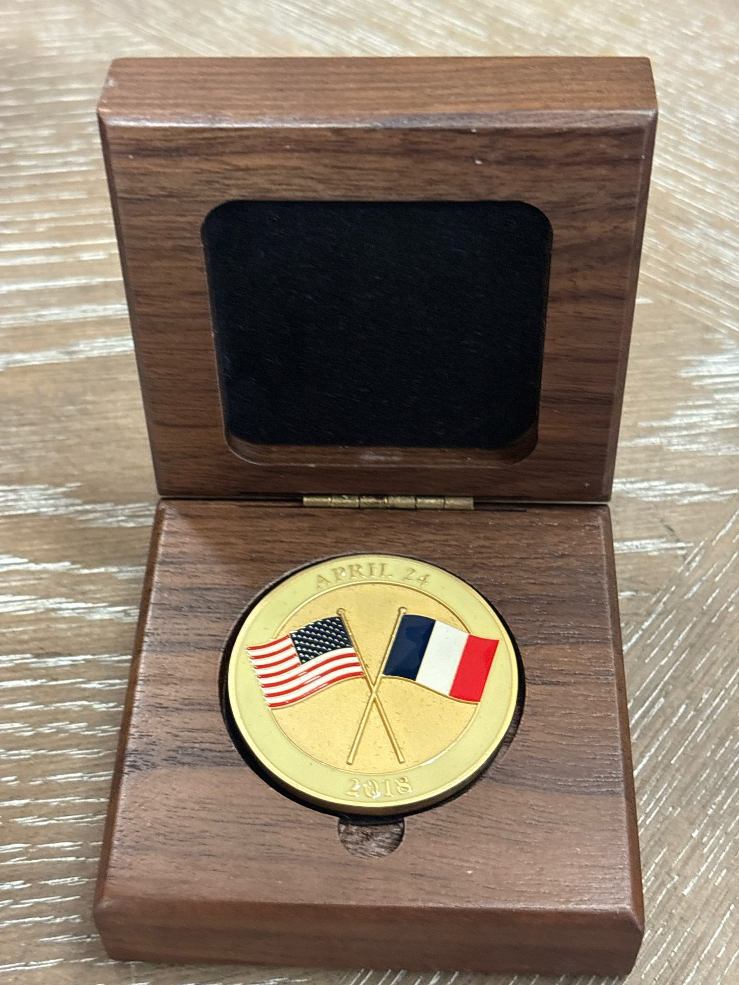 Presidential Wood Box w/ State Dinner Coin