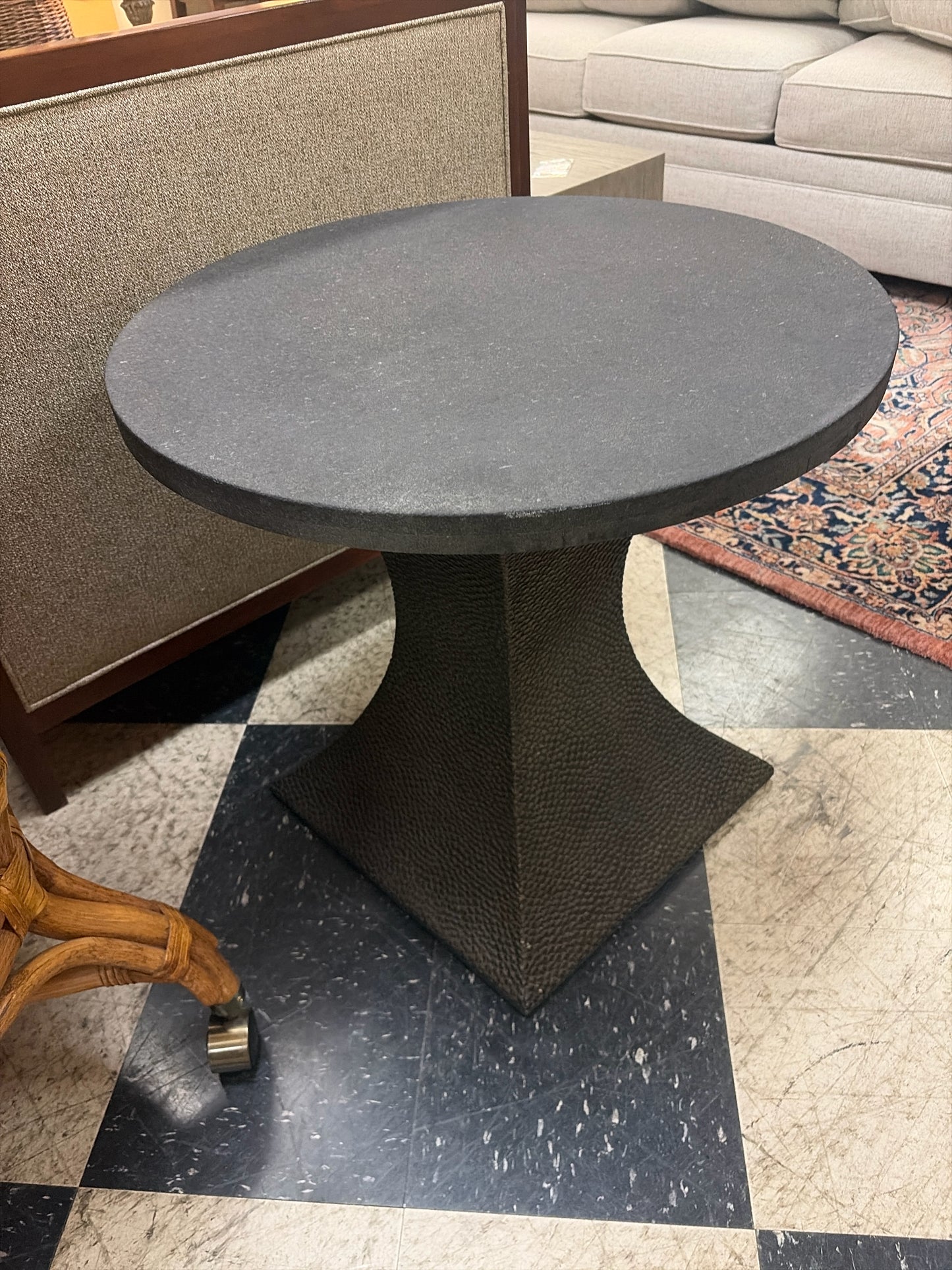 Hooker 26"Round Miramar Aventura Pollock Stone Veneer/Metal Table