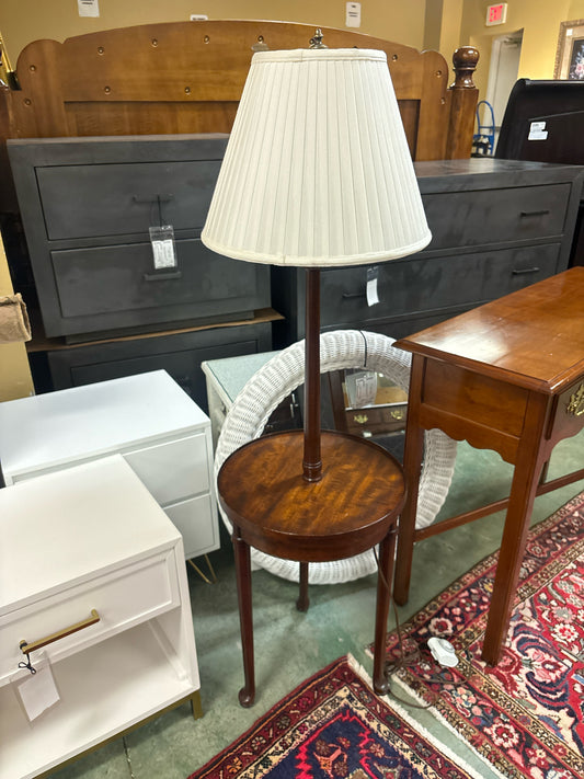Vintage Floor Lamp w/16" Round 3 Leg Table