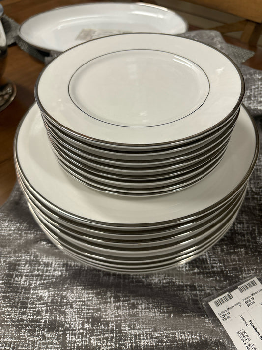Set of 12 - Wallace China White w/ Silver Trim ( 6 Dinner, 6 Dessert Plates)